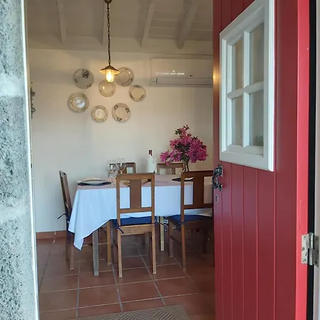 Casa Do Canal * São Roque do Pico